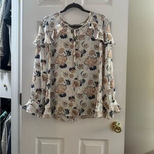 Floral Ruffle Sleeve Blouse